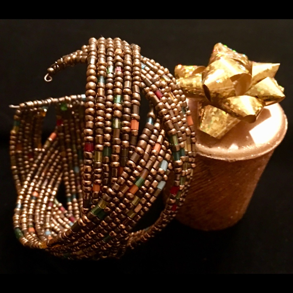 HAND-BEADED WOVEN BRACELET - Picture 1 of 8